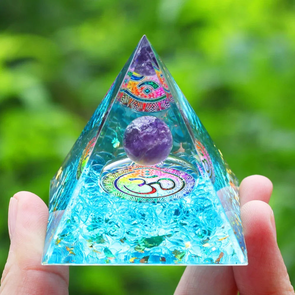 Orgone Pyramid Moonstone Crystal Ogan Crystal Energy Tower Nature Reiki Chakra Crushed Stone Jewelry Flower of Life Crystal Orgonite Pyramid Healing Chakra Pyramid